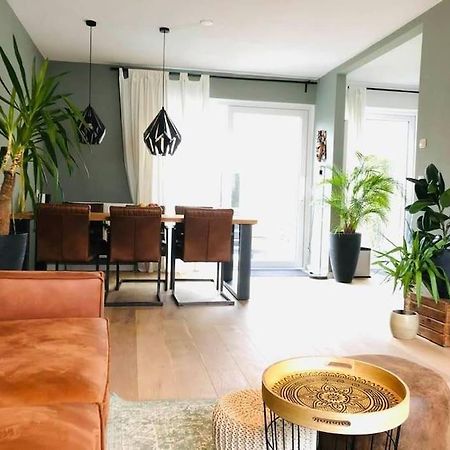 Compleet Huis In Nijmegen Leilighet Eksteriør bilde