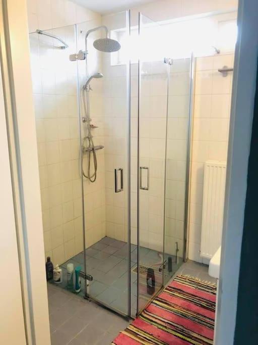 Compleet Huis In Nijmegen Leilighet Eksteriør bilde